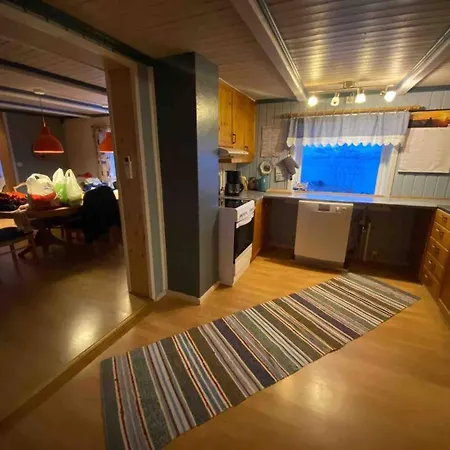 Hus I Lofoten Vakantiehuis *